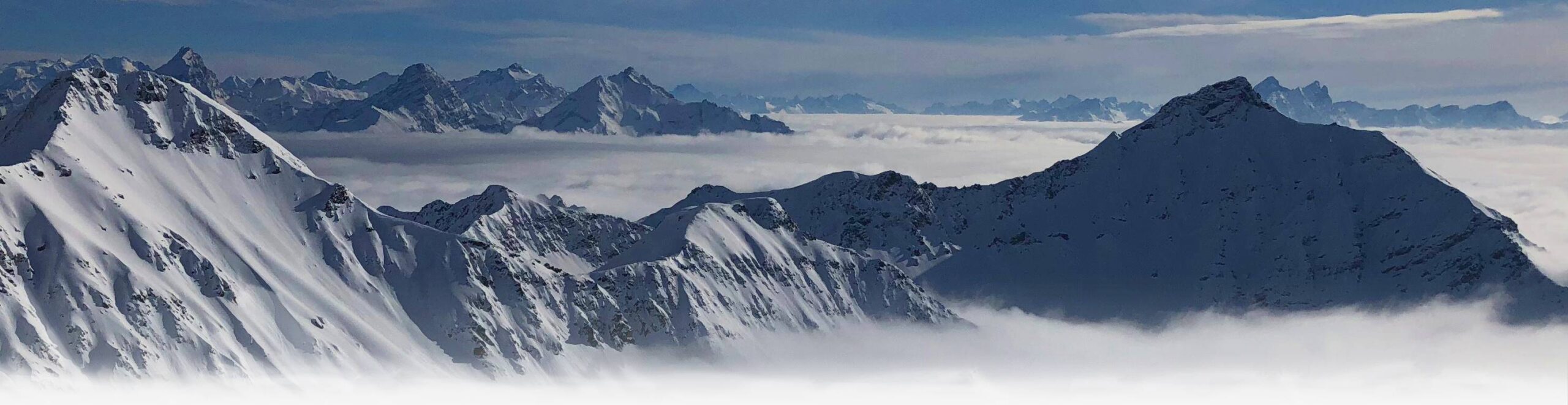 AlpMim Piotr Ślęzak - Offer Header BG